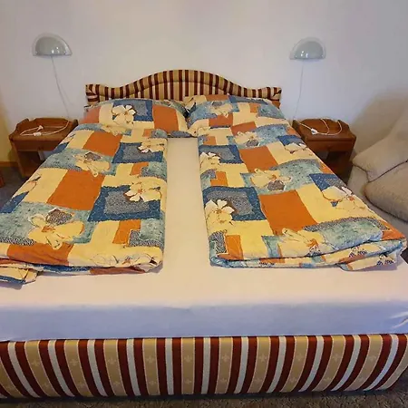 Siofok, Somogy 19 Daire *